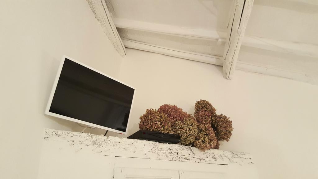 B&B A Piazza Del Gesu Viterbo Luaran gambar