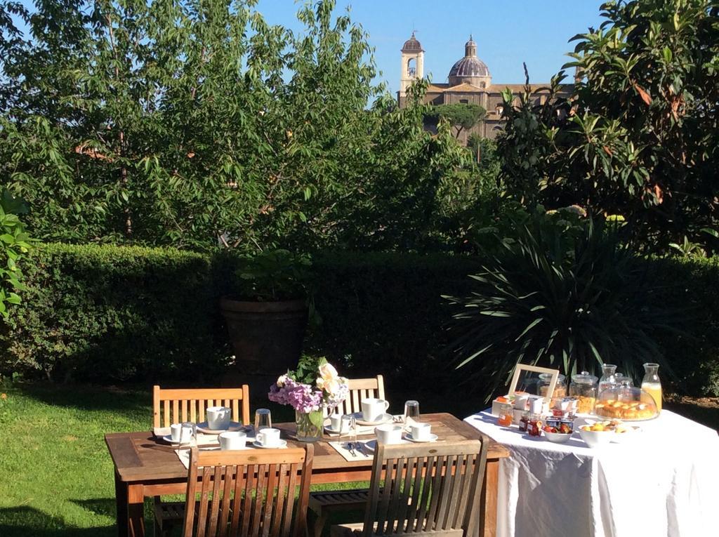 B&B A Piazza Del Gesu Viterbo Luaran gambar