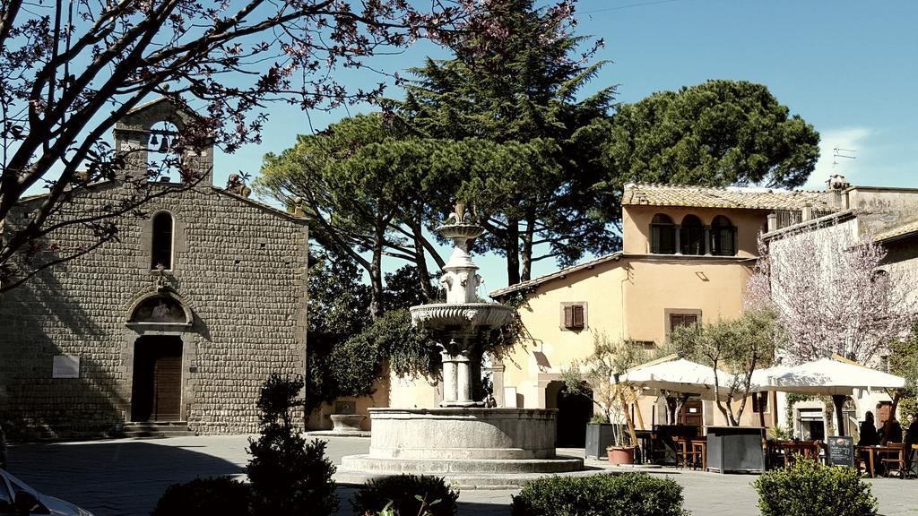 B&B A Piazza Del Gesu Viterbo Luaran gambar