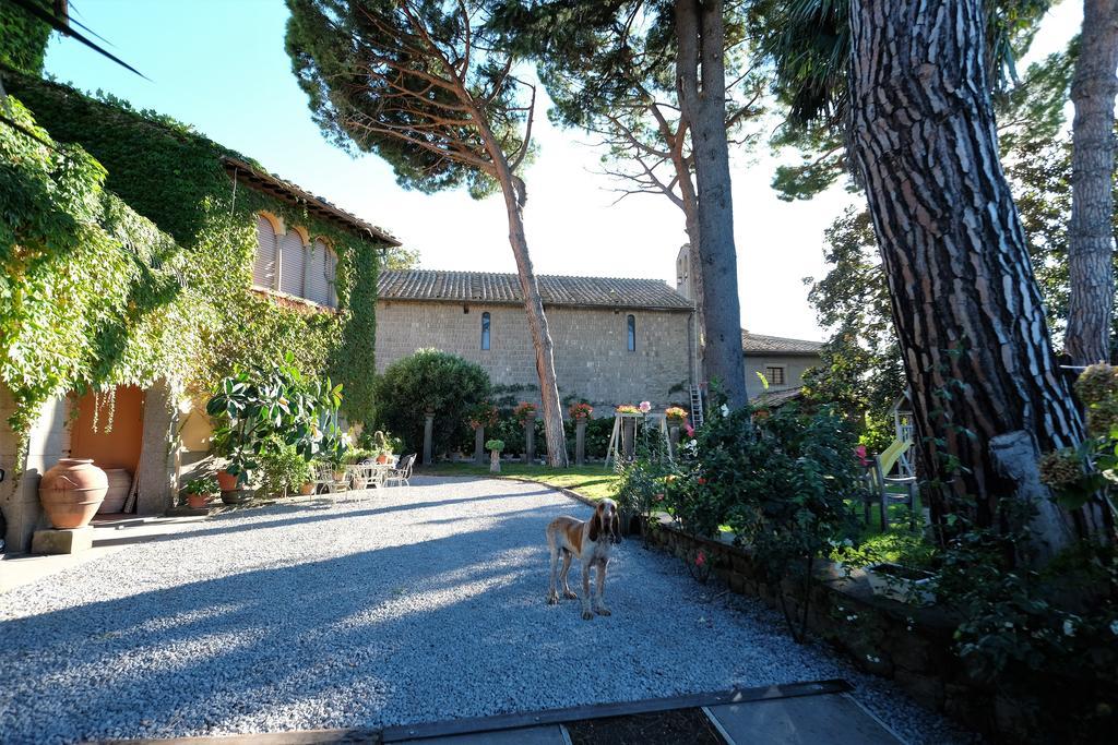 B&B A Piazza Del Gesu Viterbo Luaran gambar