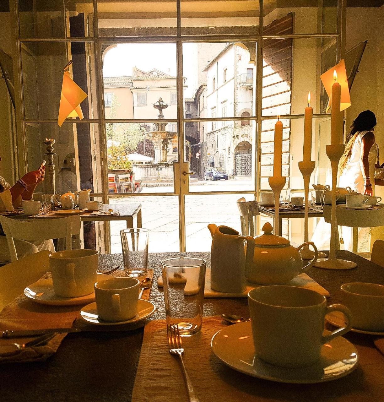 B&B A Piazza Del Gesu Viterbo Luaran gambar